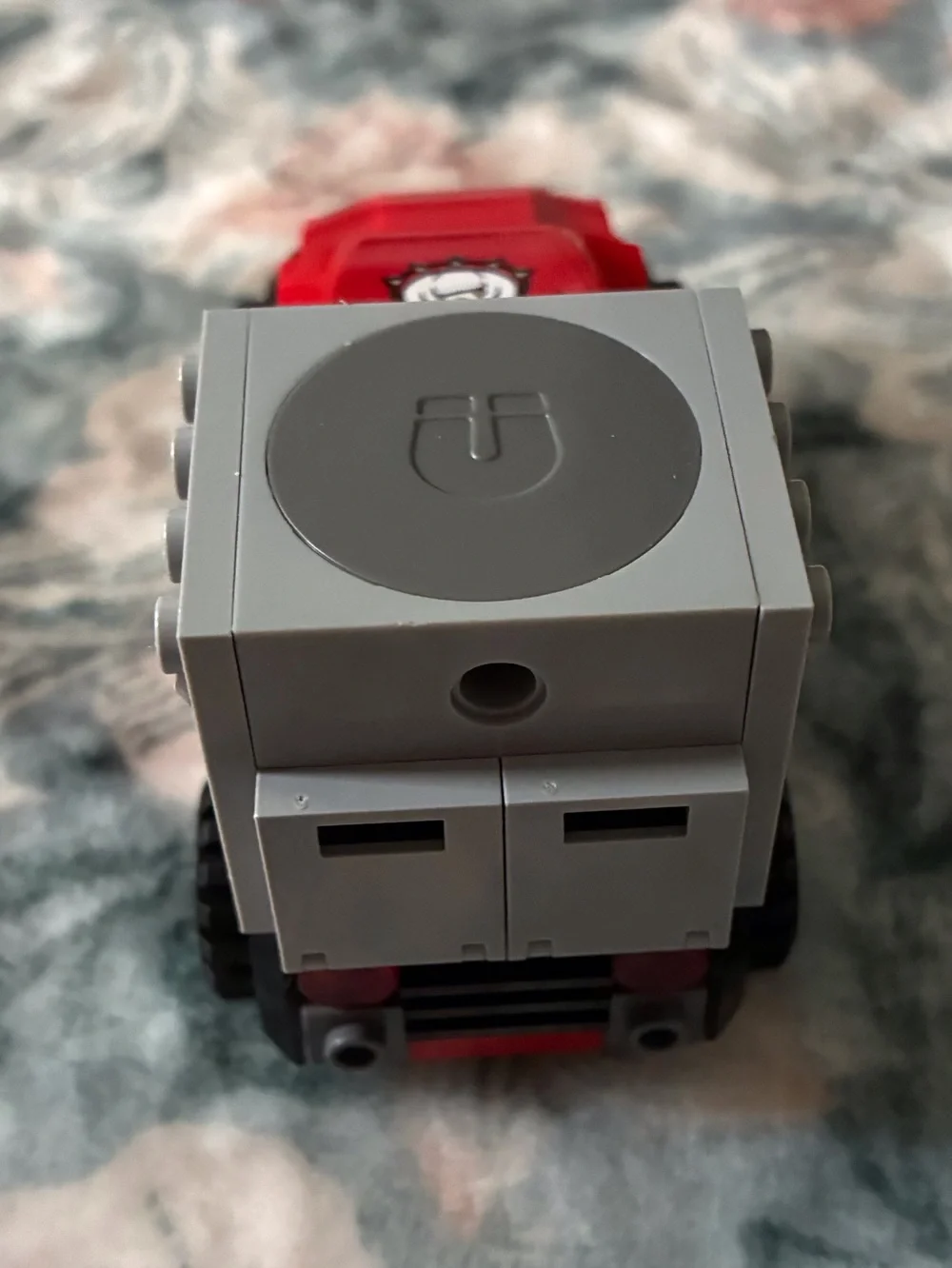 Lego compact red